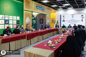 اهدای مدال طاها نعمتی به آستان قدس رضوی