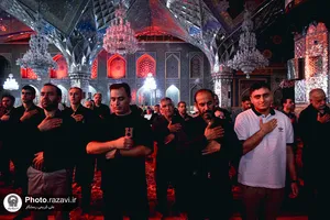 حرم مطهر رضوی در شب اربعین حسینی 