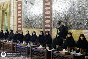 دیدار فعالین چهارشنبه&zwnj;های امام رضایی(ع) در مدارس مشهد با تولیت آستان قدس رضوی