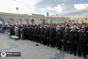 تشییع پیکر شهید غیرت &laquo;حمیدرضا الداغی&raquo; در حرم مطهر رضوی