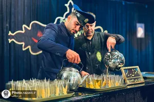 خدمت&zwnj;رسانی مواکب اطراف حرم مطهر رضوی در دهه آخر صفر -1