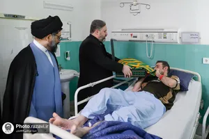 حضور خدام حرم مطهر رضوی در بیمارستان شهید کامیاب مشهد