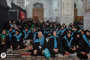 تشرف زائران کشور آذربایجان به حرم مطهر رضوی
