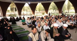 تجلیل از سفیران خدمت و ارادت به زائران حسینی در ایلام + فیلم