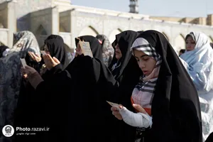 اقامه نماز عید سعید فطر در حرم مطهر رضوی