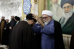 عمامه‌گذاری طلاب حوزه علمیه خراسان