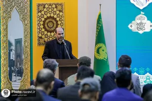 اهدای مدال قهرمانی ابوالفضل مقصودلو به موزه حرم مطهر رضوی