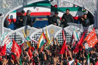 تشییع پیکر رهبر شهید انقلاب در مشهد مقدس-۲