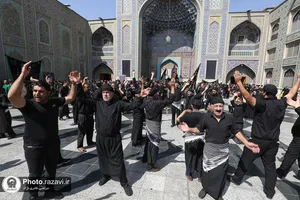 عزاداری شهادت امام رضا علیه السلام در حرم مطهر رضوی