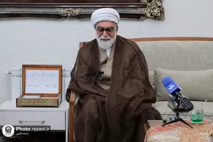 دیدار تولیت آستان قدس رضوی با خانواده شهدای جنگ رمضان-1
