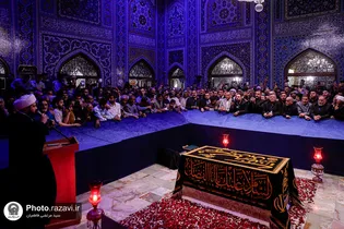 موکب داران عراقی در رواق دارالذکر با رهبر شهید تجدید میثاق کردند
