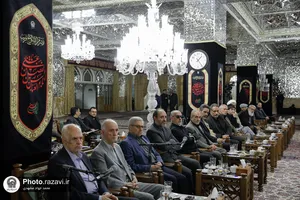 دیدار جمعی از نویسندگان با تولیت آستان قدس رضوی