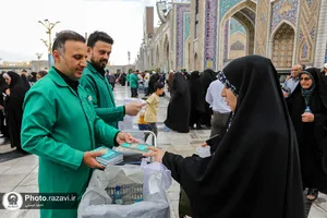 قرائت دعای پرفیض عرفه در حرم مطهر رضوی-2