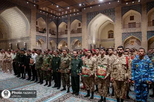 بزرگداشت مقام سرباز در حرم مطهر رضوی 