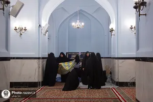 اعتکاف دانش&zwnj;آموزان دختر مدارس امام رضا علیه&zwnj;السلام در حرم مطهر رضوی