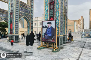 آماده&zwnj;سازی حرم مطهر رضوی در آستانه تشییع رهبر شهید انقلاب