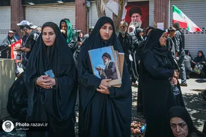 تشییع پیکر رهبر شهید انقلاب در مشهد مقدس-3