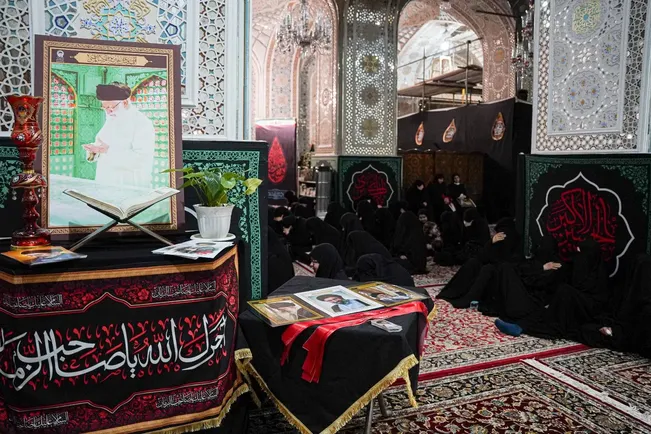Lebanese women, resistance mourners assemble at Imam Reza Shrine