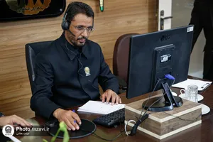 پاسخگویی تلفنی معاون خدمات زائرین آستان قدس رضوی