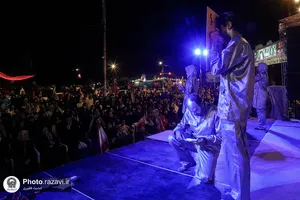نمایش آیینی &laquo;قائد&raquo;