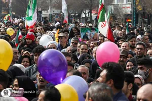 راهپیمایی پرشکوه 22 بهمن در مشهد