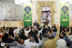 میثاق غدیر در سایه‌سار روح‌الله؛ طنین نغمه‌های ولایی در حرم رضوی