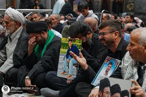 تشرف خانواده شهدا و جانبازان لامرد فارس به حرم مطهر رضوی
