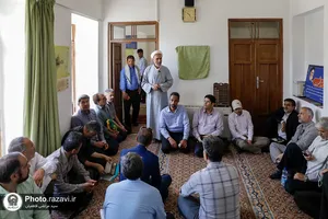 حضور خدام و کارکنان آستان قدس رضوی در مراسم سالگرد ارتحال امام خمینی(ره)