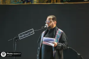 عزاداری زائران عرب زبان در حرم مطهر رضوی