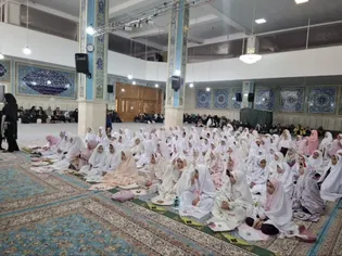 برپایی جشن تکلیف ۲۳۰ دانش‌آموز زنجانی با فضایی معنوی و رضوی