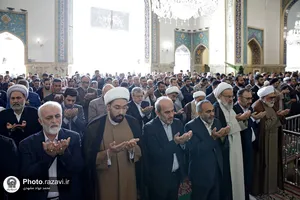 اقامه نماز عید سعید فطر در حرم مطهر رضوی
