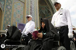 تشرف کاروان زیارتی معین الضعفا به حرم مطهر رضوی