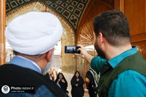 تشرف تولیت آستان قدس رضوی به حرم مطهر امیرالمومنین علیه&zwnj;السلام