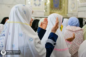 تشرف مددجویان موسسه خیریه توانبخشی همدم فتح المبین به حرم مطهر رضوی