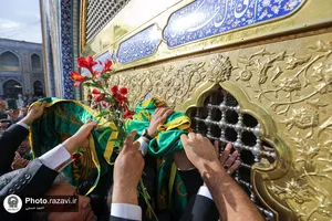 آیین اذن اعزام کاروان زیر سایه خورشید در حرم مطهر رضوی