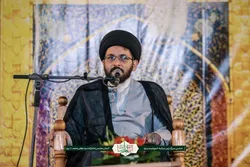 ملت ایران نایب امام عصر (عج) را تنها نمی‌گذارد