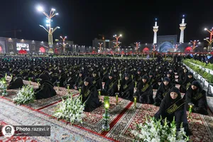 آیین خطبه&zwnj;خوانی شب شهادت امام رضا (ع) در حرم مطهر رضوی