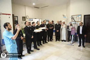 حضور خدام حرم مطهر رضوی در آسایشگاه جانبازان