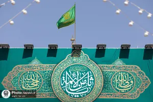 نصب کتیبه&zwnj;های ولادتی امام رضا علیه&zwnj;السلام در دهه کرامت