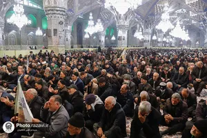 تشرف کاروان زائران آذربایجان شرقی به حرم مطهر رضوی