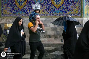 بارش باران بهاری در حرم مطهر رضوی