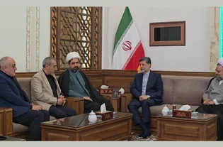 تأکید آستان قدس رضوی بر گسترش ارتباطات با شیعیان جهان و افزایش حضور زائران بین‌المللی در حرم رضوی