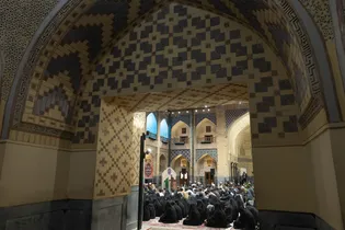 دیدار جمعی از دانشجویان و اساتید دانشگاه‌های مشهد با تولیت آستان قدس رضوی