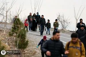 پیاده روی خانوادگی کارکنان آستان قدس رضوی
