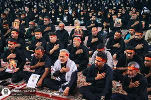 عزاداری سنتی شب نهم محرم در &laquo;حسینیه حرم&raquo;