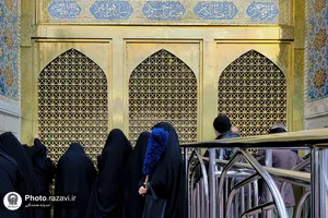 حال و هوای حرم مطهر رضوی در ایام میلاد امیرالمومنین علیه السلام