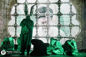 نمایش آیینی &laquo;قائد&raquo;