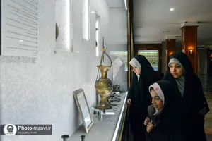 تشرف جمعی از بانوان سرپرست خانواده قمی به حرم مطهر رضوی