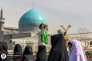 تشرف گروه 205 نفره کوتاه قامتان سراسر کشور به بارگاه منور رضوی