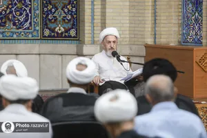 رونمایی کتاب &laquo;پرسش&zwnj;ها و پاسخ&zwnj;ها&raquo;